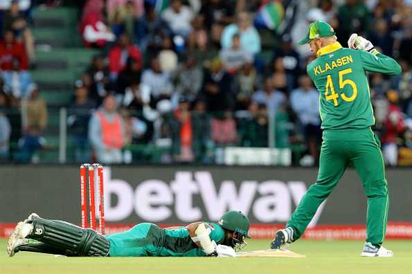 റൂ​ഡി സെ​ക്ക​ൻ​ഡി​ന്​ പ​ക​ര​ക്കാ​ര​നാ​യി ഹെൻറിക്​ ക്ലാസൻ ദക്ഷിണാഫ്രിക്കൻ ടീമിൽ